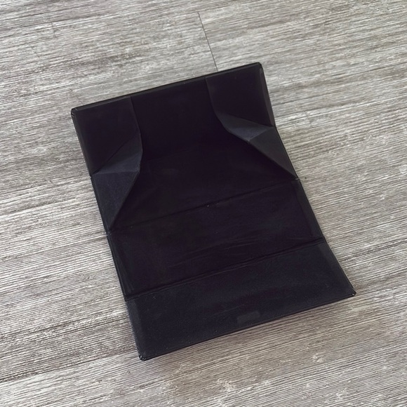 Furla Classic Black Leather glasses case - Picture 4 of 5